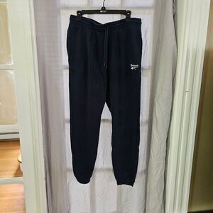 Reebok Men's Blue Jogger Pants